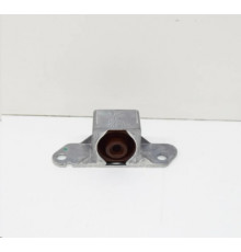 18307633093 BMW Кронштейн глушителя