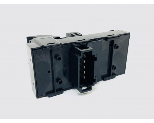 U1304209 UkorAuto Блок управления стеклоподъемниками для VW Polo (Sed RUS) 2011-2020