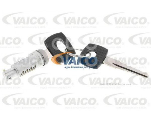 V30-1972 Vierol/Vemo/Vaico Вставка замка двери V30-1972 Vierol/Vemo/Vaico Вставка замка двери
