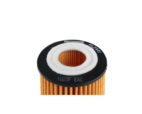 Фильтр масляный SKODA OCTAVIA 13-; VOLKSWAGEN PASSAT 88-, POLO 09-, TIGUAN 07-