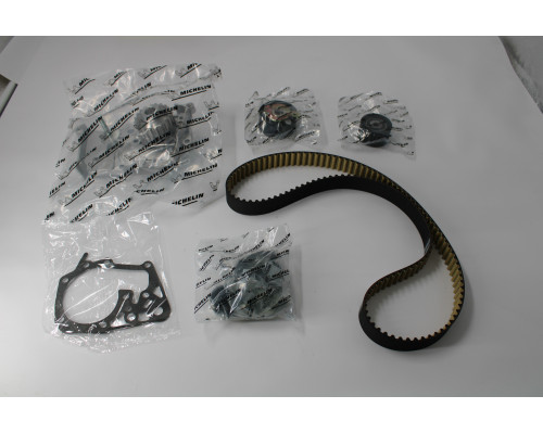 FMW10671 Michelin Насос водяной (помпа) FMW10671 Michelin Насос водяной (помпа)