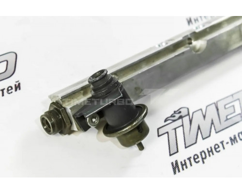 Рампа топливная GM с регулятором давления топлива для ВАЗ 2108-21099, 2113-2115, 2110-2112 8-ми клапанный двигатель Рампа топливная GM с регулятором давления топлива для ВАЗ 2108-21099, 2113-2115, 2110-2112 8-ми клапанный двигатель