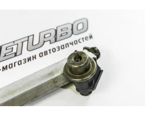 Рампа топливная GM с регулятором давления топлива для ВАЗ 2108-21099, 2113-2115, 2110-2112 8-ми клапанный двигатель Рампа топливная GM с регулятором давления топлива для ВАЗ 2108-21099, 2113-2115, 2110-2112 8-ми клапанный двигатель