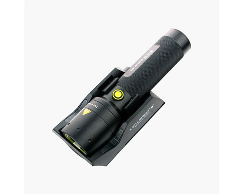 LED LENSER Фонарь I9R