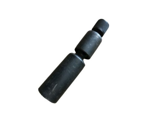 Головка свечная Snap-on с двойным шаровым шаpниром 13/16"(20.6мм), квадрат 3/8" Головка свечная Snap-on с двойным шаровым шаpниром 13/16"(20.6мм), квадрат 3/8"